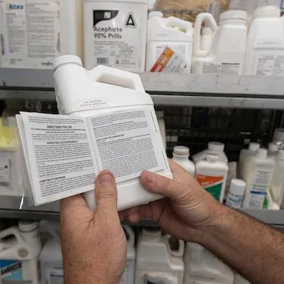 thumbnail for publication: The Florida Fertilizer Label